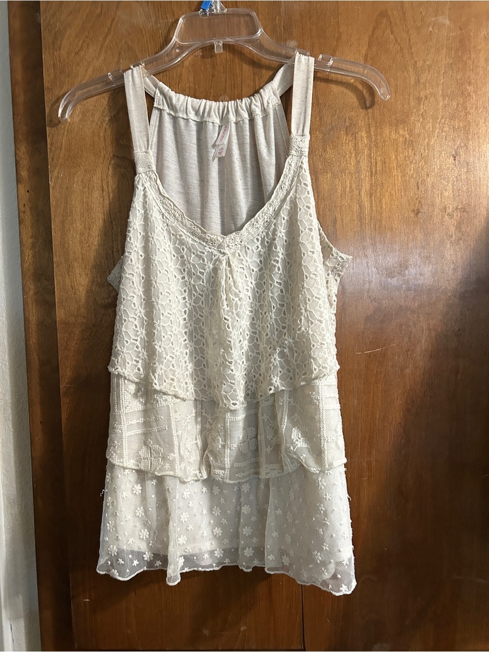 Xhilaration Cream Lace Tiered Tank Top